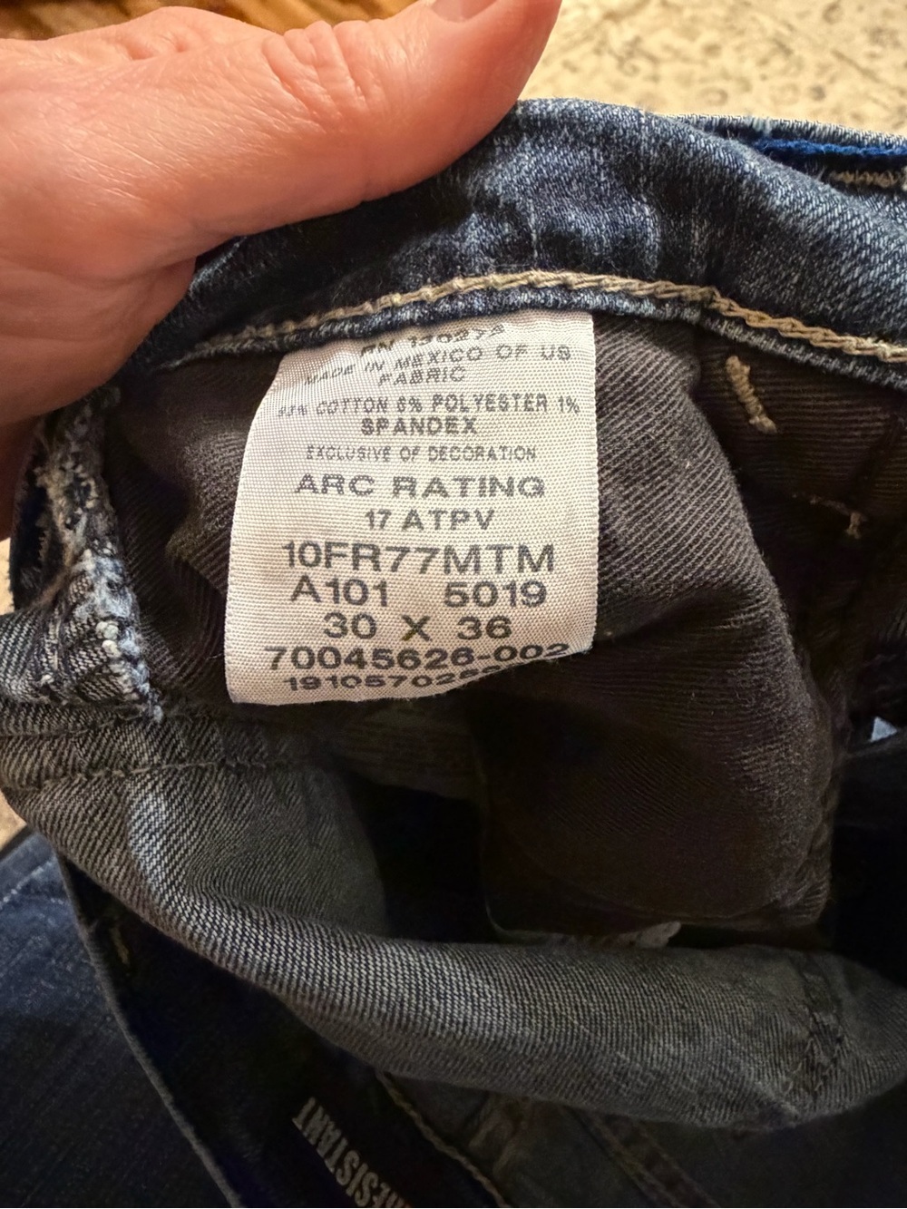 Classic Blue Straight-Leg Denim Jeans - Picture 6 of 8